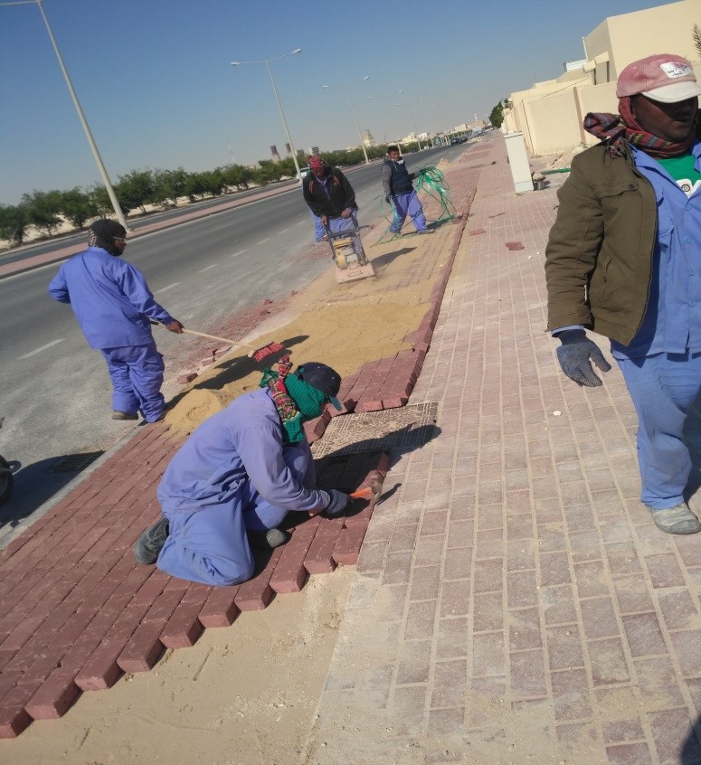 //rbhqatar.com/wp-content/uploads/2018/12/road-work-and-footpathwork-in-qatar.jpg